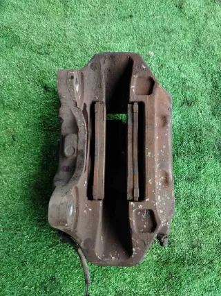 209236052A Суппорт тормозной передний левый Volkswagen Touareg 1 Арт 107018155, вид 6