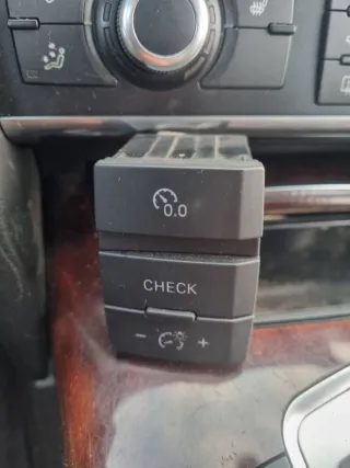  Кнопка освещения панели приборов Audi A6 C6 (S6,RS6) Арт 106601701, вид 1