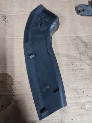 4F5853268 Накладка под фонарь правый Audi A6 C6 (S6,RS6) Арт 007907, вид 1