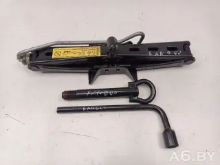 8200513623, 8200547534 Набор инструментов штатный Renault Laguna 3 Арт 107271460, вид 1