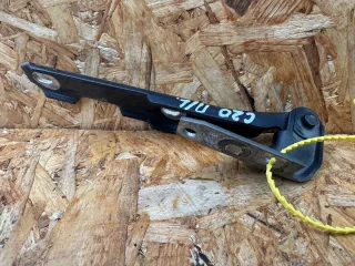 4B0823301D Петля капота левая Audi A6 C5 (S6,RS6) Арт 107274895, вид 2