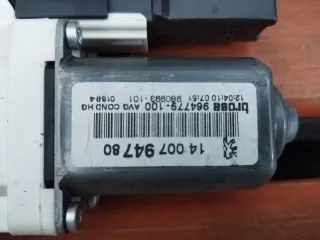 1400794780,965484100,941739 Моторчик стеклоподъемника передний левый Citroen C8 Арт 107292800, вид 5