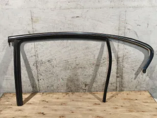  Молдинг стекла двери задней левой наружный Volkswagen Passat B8 Арт 107293298, вид 1