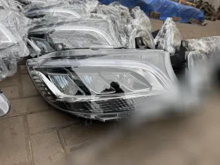  Фара левая Mercedes Sprinter W907/910 Арт 174599813, вид 2