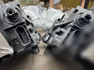  Фара левая Mercedes Sprinter W907/910 Арт 174599813, вид 8
