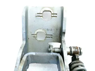 68030374AD, 68030374AD, 68030374AE петля двери Chrysler Town Country 5 Арт SZ74927, вид 3