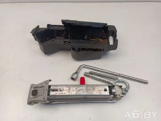 A2035830315,1205810246,A2038990414 Набор инструментов штатный Mercedes C W203 Арт 107313226, вид 1