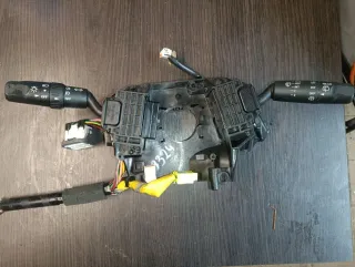  Переключатель подрулевой (стрекоза) Mazda 3 BK Арт 107313324, вид 1