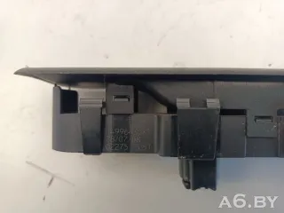 14996430XT Кнопка стеклоподъемника переднего правого Citroen C8 Арт 107335669, вид 4