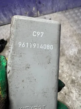 9611914080 Блок управления центральным замком Citroen Xantia Арт 107351624, вид 2