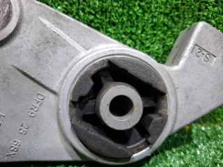 DFR92868Y,DFR92868X Подушка редуктора Mazda CX30 Арт 107479723, вид 6