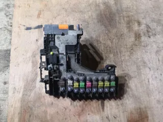 6500JE,9665878080,9665878180,9665878280,9665878380,9800223580,9805119280,9666851480,9805119580,9800223680,9805119780 Блок управления аккумулятором (АКБ) Citroen DS4 Арт 15504_3, вид 5