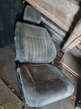  Сиденье переднее (комплект) Mazda 929 Арт 107525876, вид 1