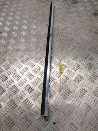  Молдинг стекла двери передней правой внутренний BMW 5 E39 Арт 06179, вид 1