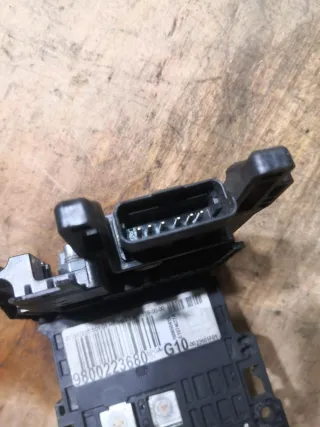 6500JE,9665878080,9665878180,9665878280,9665878380,9800223580,9805119280,9666851480,9805119580,9800223680,9805119780 Блок управления аккумулятором (АКБ) Citroen C4 2 Арт 15554, вид 3