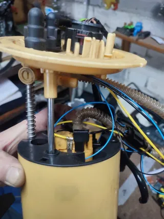 4F0919050F Колба в бак Audi A6 C6 (S6,RS6) 2.7л Арт 006597, вид 3