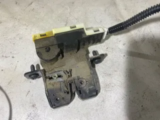  Замок крышки багажника Renault Espace 4 restailing Арт 107800454, вид 2