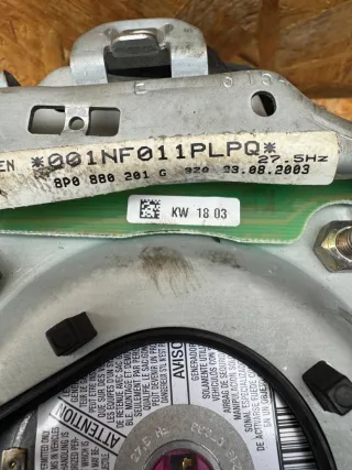 8P0880201G Подушка безопасности водителя Audi A6 C5 (S6,RS6) Арт 107829422, вид 5