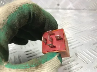 9619879180 Реле (прочие) Citroen Xantia Арт 31212143395, вид 2