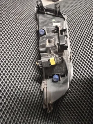 6V0941700A Фара противотуманная правая передняя Skoda Fabia 3 Арт 107839132, вид 8