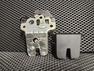 6V6827520 Замок крышки багажника Skoda Fabia 3 Арт 107839266, вид 3