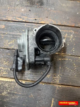 038128063G Дроссельная заслонка Audi A3 8L 1.9л TDI Арт 52412150, вид 3