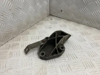  Кронштейн (крепление) Citroen Xantia Арт 0B2143540, вид 3