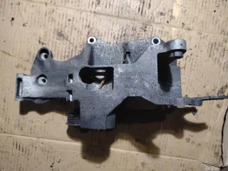 038903143AE Кронштейн вискомуфты Volkswagen Passat B5 Арт 107870621, вид 2