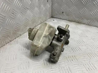  Бачок главного тормозного цилиндра Opel Vectra B Арт 61112053613, вид 3