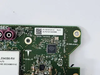 1521914-S1 модем Tesla model 3 Арт 28062_3, вид 1