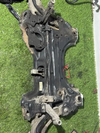 4245129,7CTG64 Балка подвески передняя (подрамник) Citroen C5 Aircross Арт 6200323, вид 1