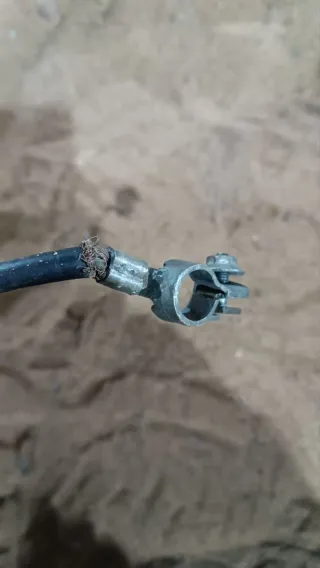  Клемма аккумулятора минус Ford Mondeo 2 Арт 108156307, вид 2
