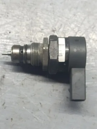 A6110780449, 0281002494 Клапан редукционный Mercedes S W220 3.2л Арт 108415503, вид 1