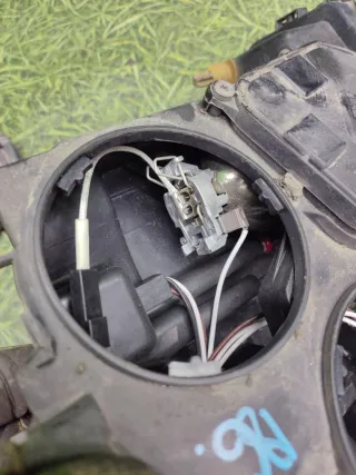 21297913 фара противотуманная правая Volvo FH Арт 103171, вид 8