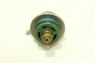 0280160560 Регулятор давления топлива Citroen Xantia 2.0л Арт 108421830, вид 2