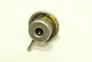 0280160560 Регулятор давления топлива Citroen Xantia 2.0л Арт 108421830, вид 3