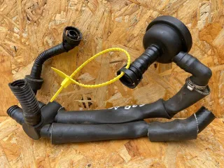 078129101A Клапан вентиляции картерных газов Audi A6 C5 (S6,RS6) 2.7л Арт 108614824, вид 4