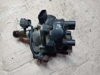 D4T9301, FS905Y01 Распределитель зажигания (трамблёр) Mazda 626 GE 2.0л Арт 8526, вид 1