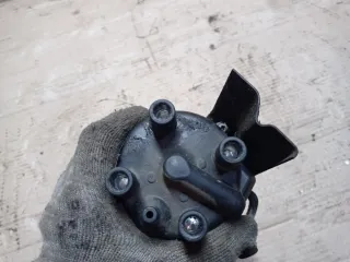 D4T9301, FS905Y01 Распределитель зажигания (трамблёр) Mazda 626 GE 2.0л Арт 8526, вид 2