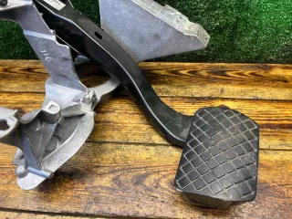 4F1723117A Педальный узел Audi A6 C6 (S6,RS6) Арт 108637048, вид 3