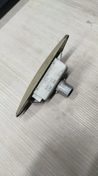 63136920731 Повторитель передний левый BMW 3 E46 Арт 108668870, вид 2