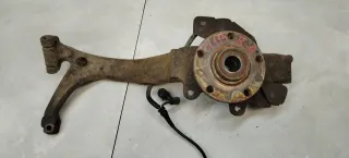  Ступица передняя правая Volkswagen Passat B5 Арт 108669077, вид 1