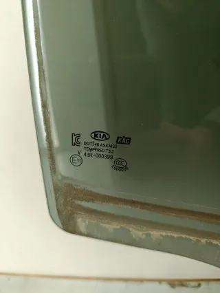 83421-2P010,83411-2P010 Комплект задних стекол Kia Sorento 2 Арт ADV2-37, вид 5