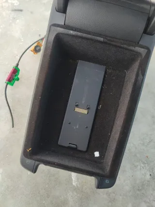  Подлокотник Audi A6 C6 (S6,RS6) Арт 108695614, вид 3