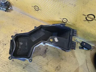 4F1837576A Крышка блока предохранителей Audi A6 C6 (S6,RS6) Арт 108943014, вид 1