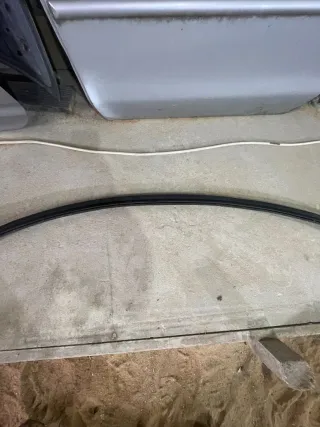  Уплотнитель капота Ford Mondeo 2 Арт 108960499, вид 3