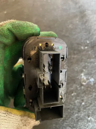 97BB14529AA Кнопка стеклоподъемника Ford Mondeo 2 Арт 108972257, вид 3