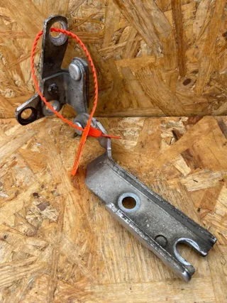  Петля капота правая Citroen C5 1 Арт 108989438, вид 2