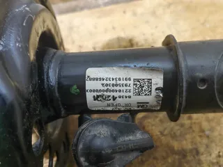 Амортизатор передний левый Chevrolet Malibu 9 restailing 2020г. 84384224 - Фото 5