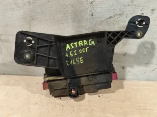 Блок управления вентилятором радиатора Opel Astra G 2000г. 24410128 - Фото 2